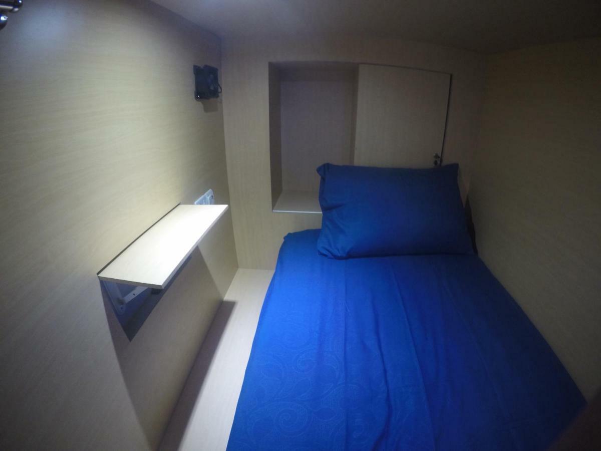 Bed in 8-Bed Mixed Dormitory Room